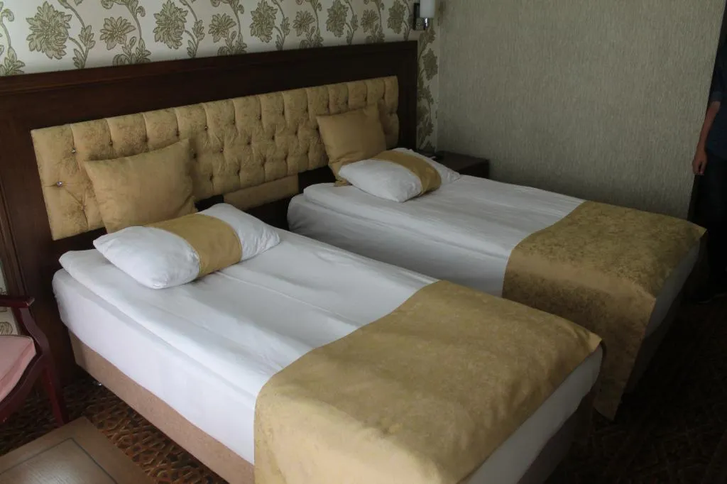 Standart Oda,Sokak Manzaralı