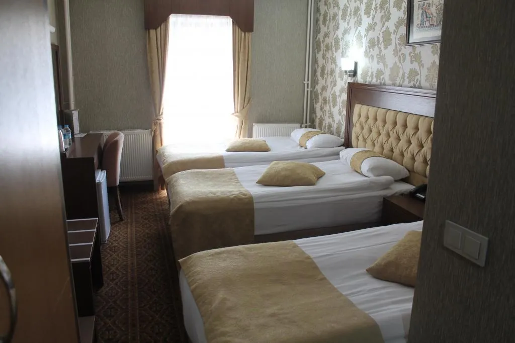 Standart Oda,Sokak Manzaralı
