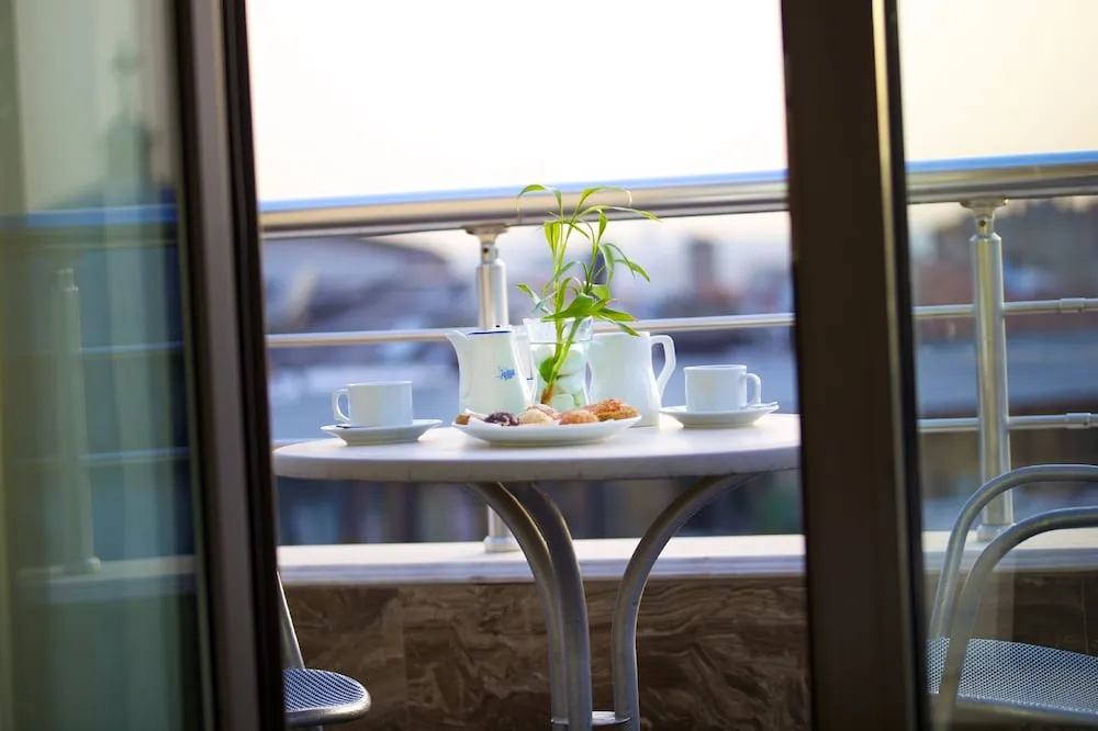 Comfort Çatı Katı Süiti (Penthouse), 1 Yatak Odası, Balkon, Şehir Manzaralı