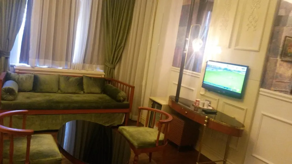 Deluxe Oda, 1 En Büyük (King) Boy Yatak ve Çekyat, Şehir Manzaralı