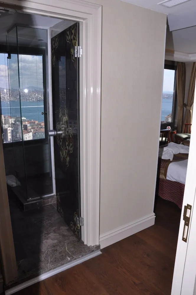 Executive Apart Daire, 6 Yatak Odası, Özel Banyo, Deniz Manzaralı