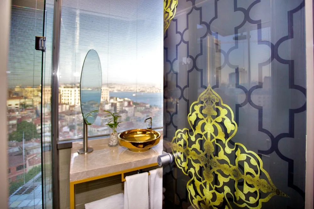 Panoramic Tek Büyük Yataklı Oda, 1 Çift Kişilik Yatak, Balkon, Deniz Manzaralı