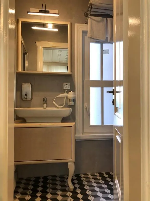 Suite,Balkonlu