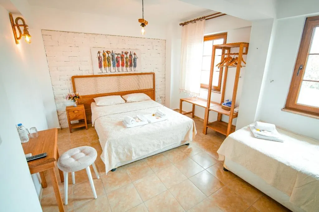 Standart Üç Kişilik Oda,Şehir Manzaralı