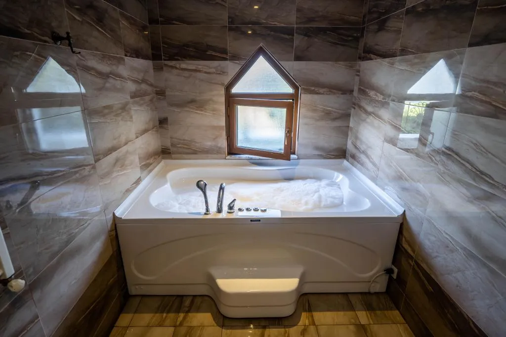 Suite,Deniz Manzaralı,Jakuzili