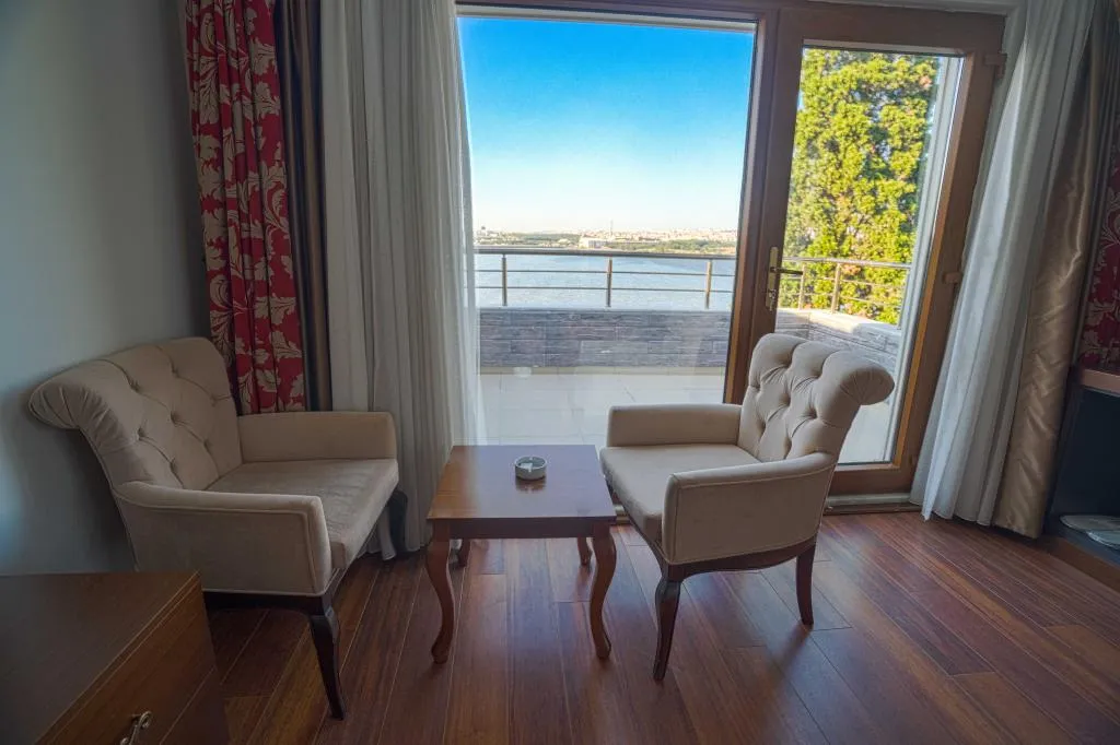 Suite,Deniz Manzaralı,Jakuzili