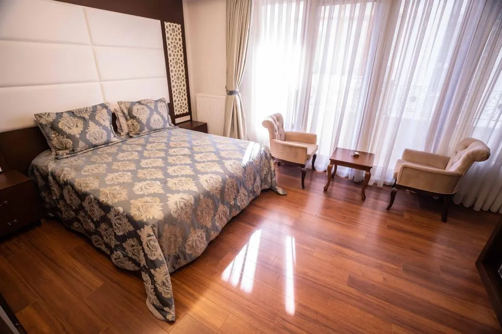 Standart Oda,Bahçe Manzaralı