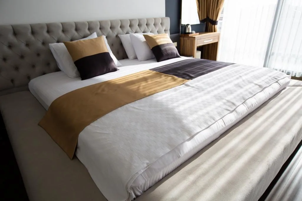 King Suite,Deniz ve Şehir Manzaralı,Jakuzili ve Balkonlu