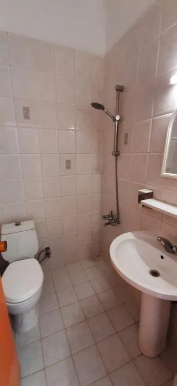 102 Tek Kişilik Oda