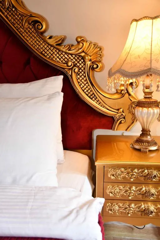 Luxury Room