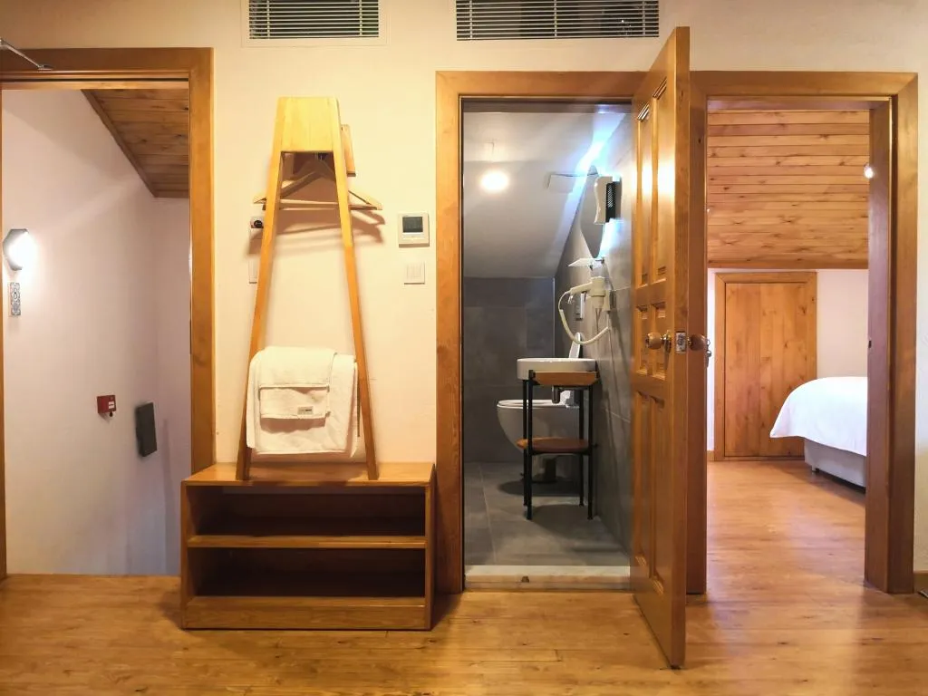 Çatı Katı Suit Oda,Koridor Manzaralı,Balkonsuz