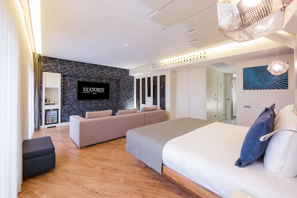 Çatı Katı Süiti (Penthouse)