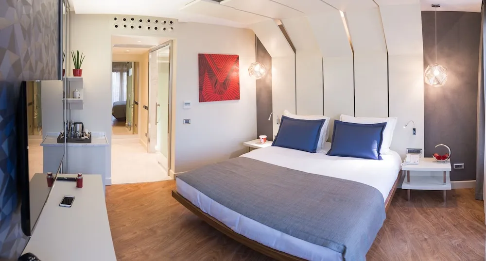 Executive Oda, Balkon