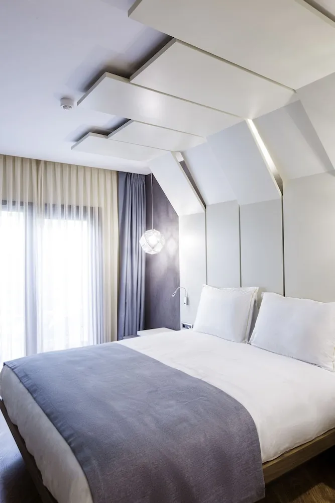 Executive Oda, Balkon