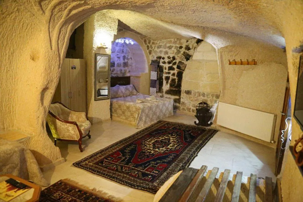 Deluxe Mağara Süit - 3 Kişi