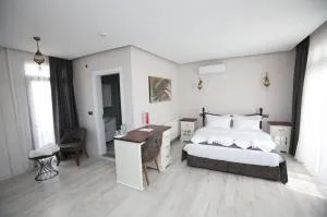 Varia Otel Kozbeyli