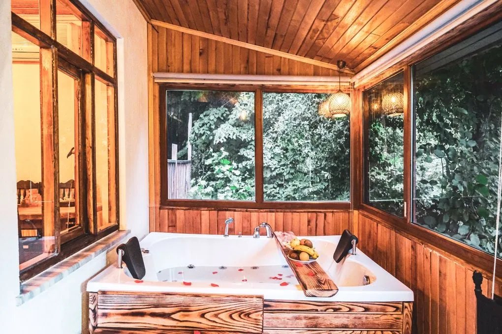 JAKUZİLİ DELUXE BUNGALOW