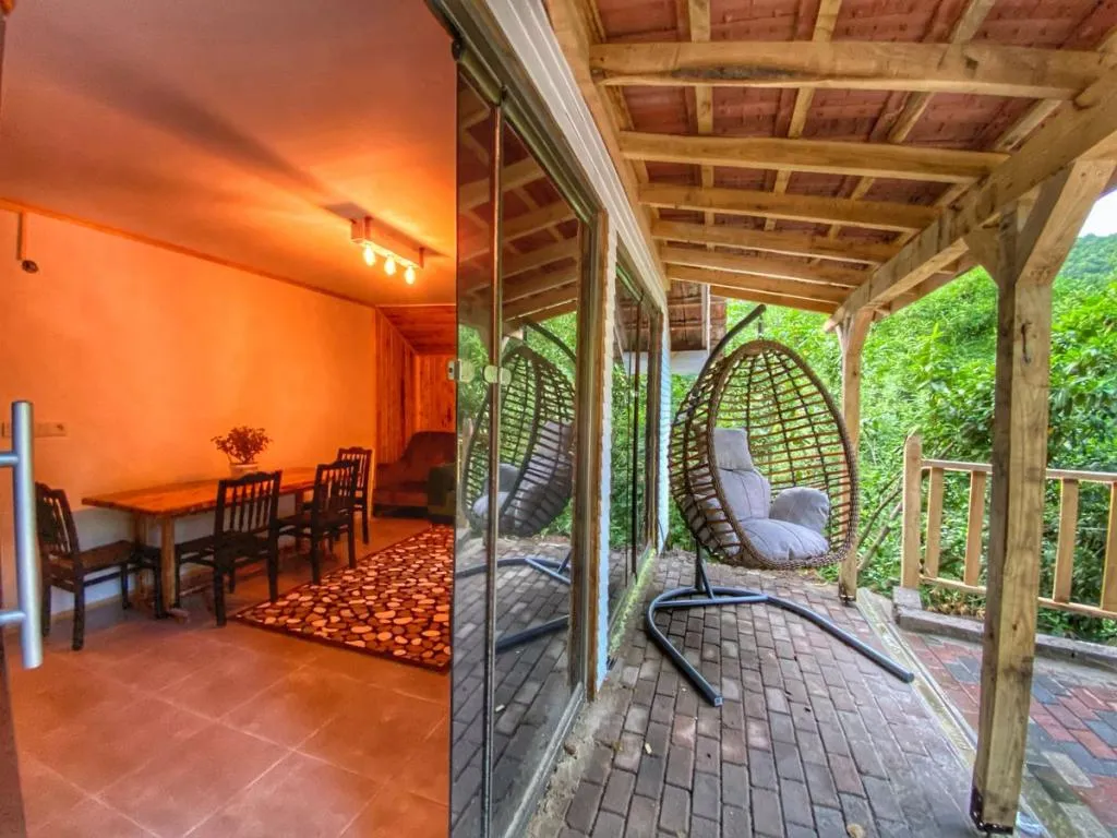 JAKUZİLİ DELUXE BUNGALOW