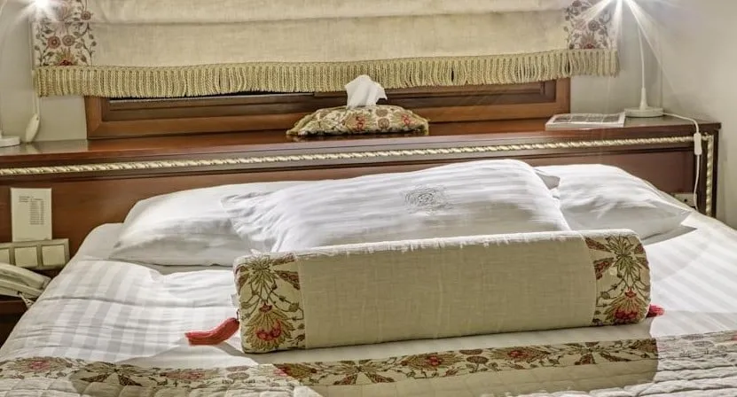 Standart Oda,Kara Manzaralı