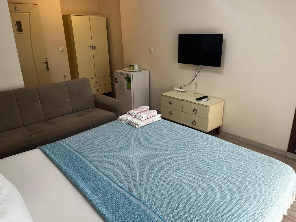 Comfort Oda,Bahçe Manzaralı,Balkonlu