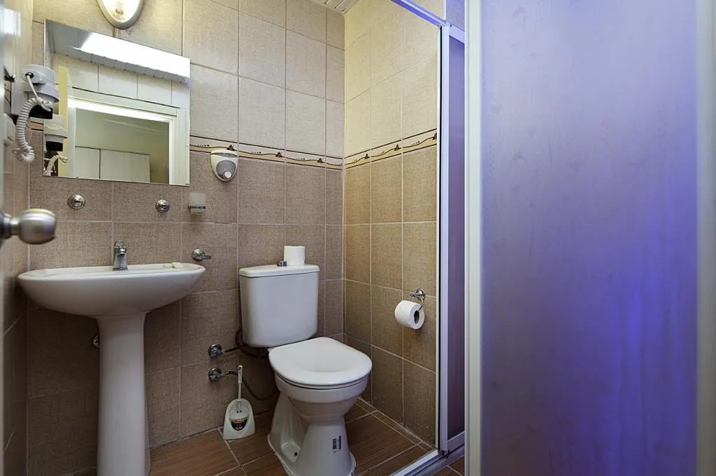 Standart Oda,Bahçe Manzaralı,Balkonlu