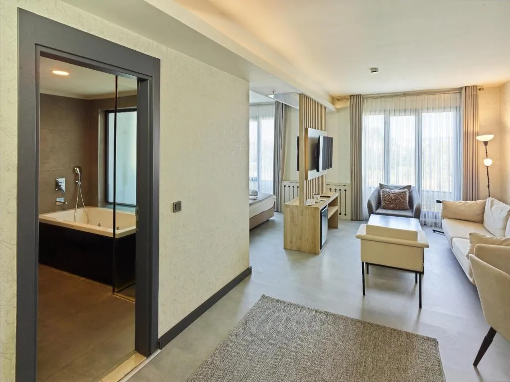 Suite,Park Manzaralı