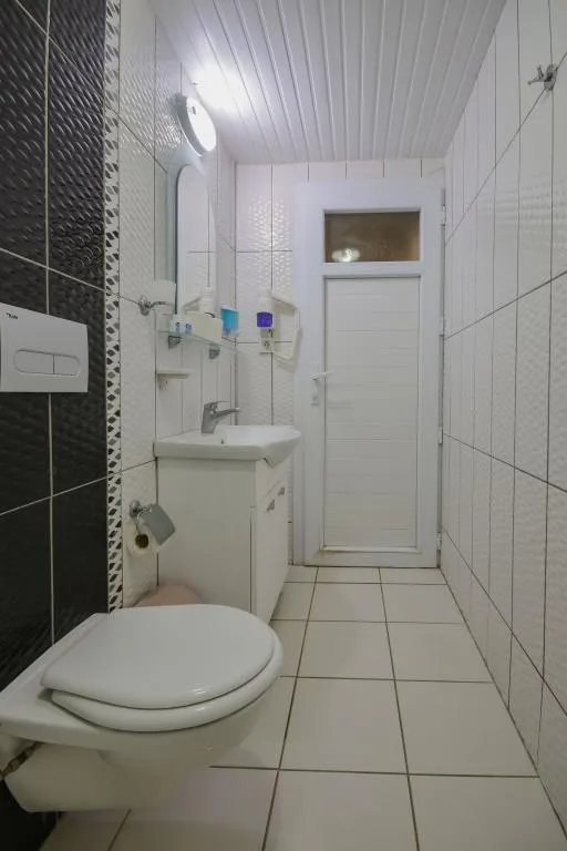1+1 5 Kişilik Süit Oda