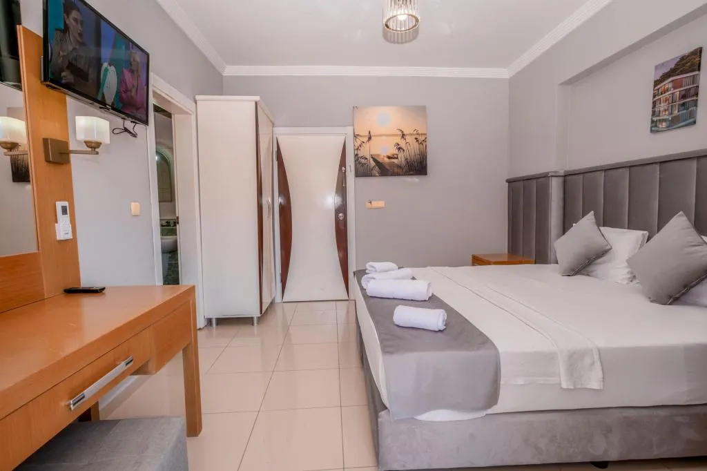 Deluxe Double Oda,Şehir veya Dağ Manzaralı,Balkonlu