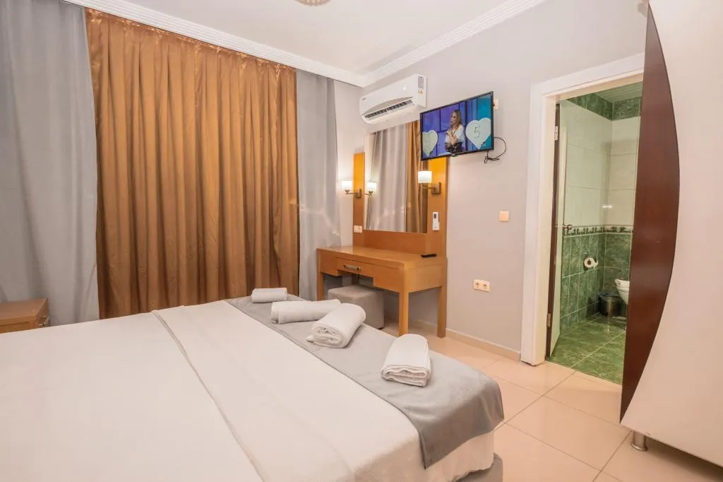 Deluxe Double Oda,Şehir veya Dağ Manzaralı,Balkonlu