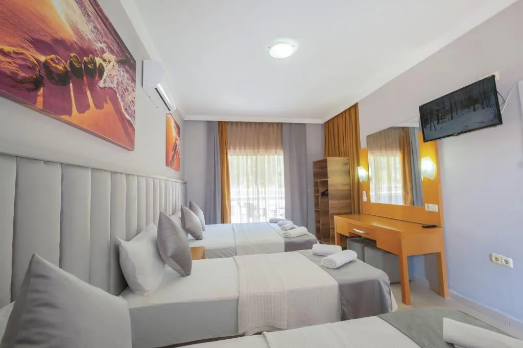 Deluxe Quadruple Room,Şehir veya Dağ Manzaralı,Balkonlu