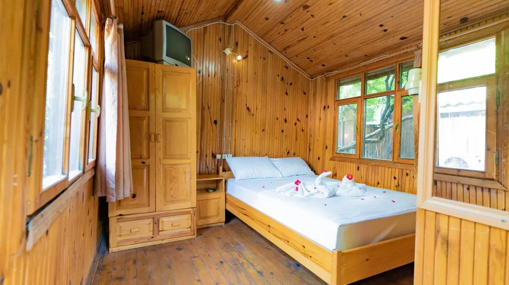 Bungalow,Bahçe Manzaralı