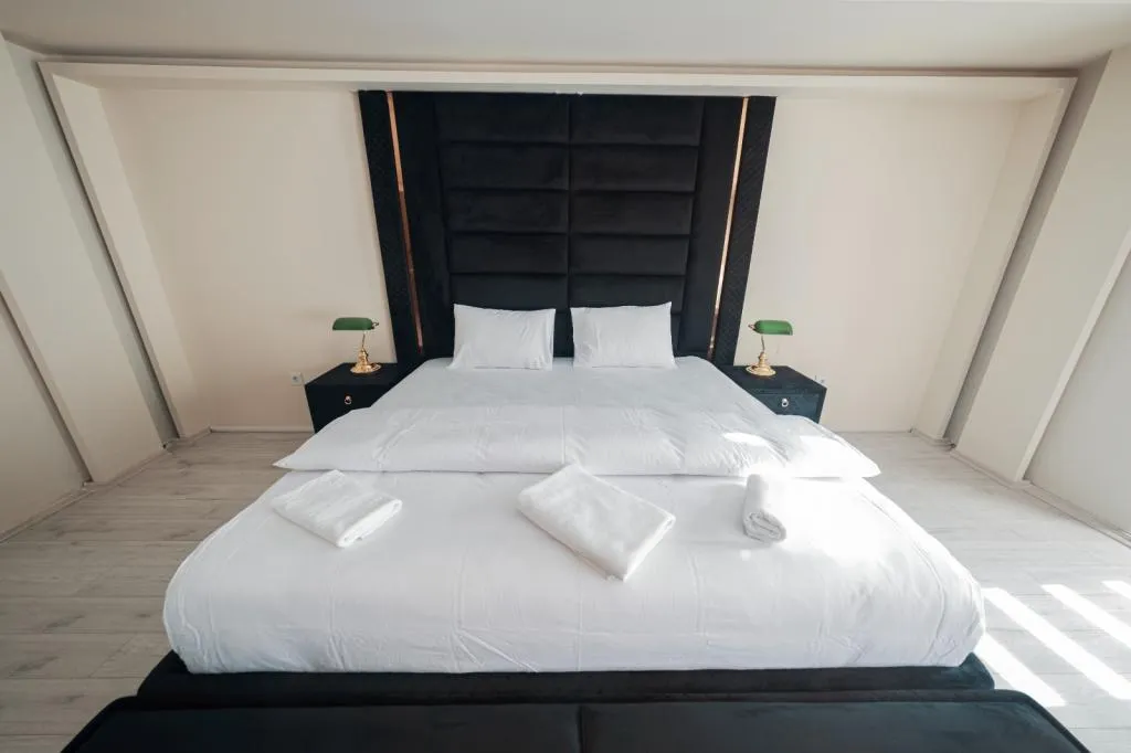 Suite,Şehir Manzaralı,Fransız Balkonlu