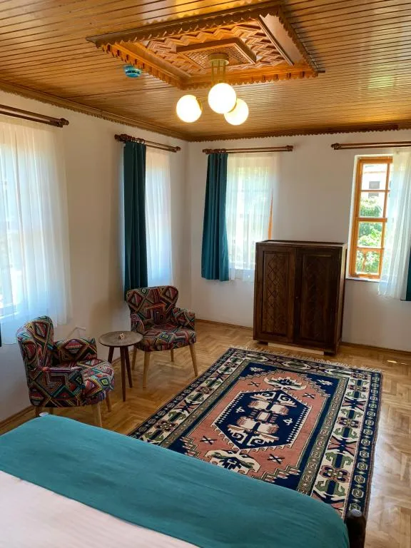Suite,Köy Manzaralı,2. Kat