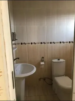 Triple,Şehir Manzaralı