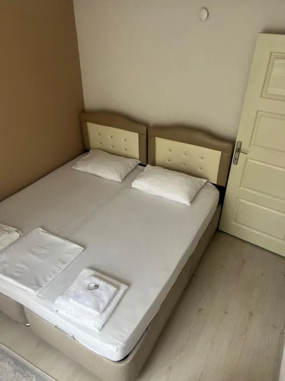 APART DAİRE 3 KİŞİLİK