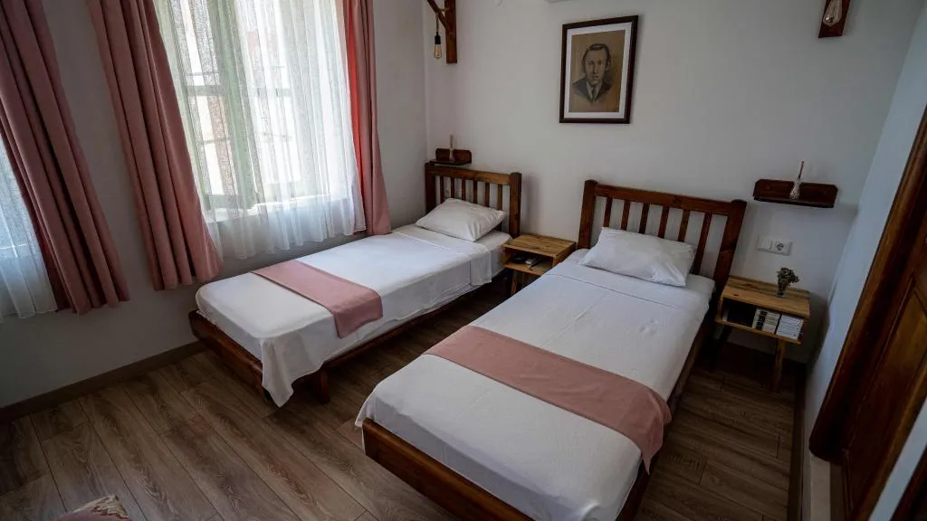 Twin Yataklı Oda