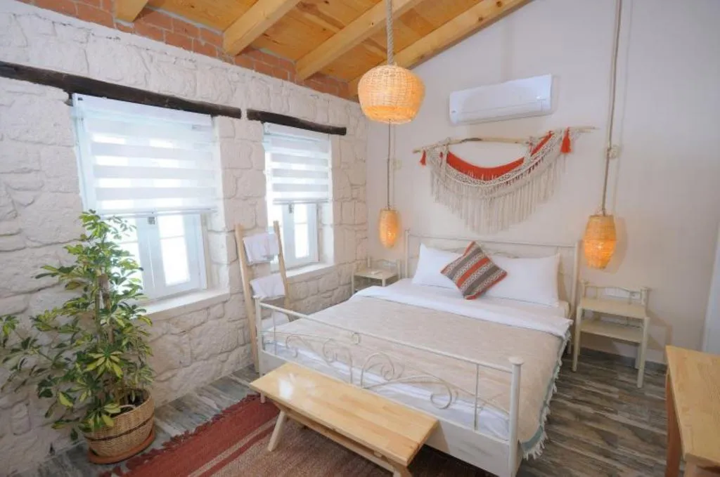 Deluxe Oda,Sokak Manzaralı,Balkonsuz