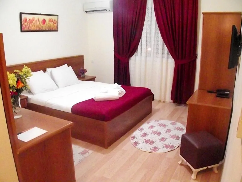 Suite,Deniz veya Kara Manzaralı