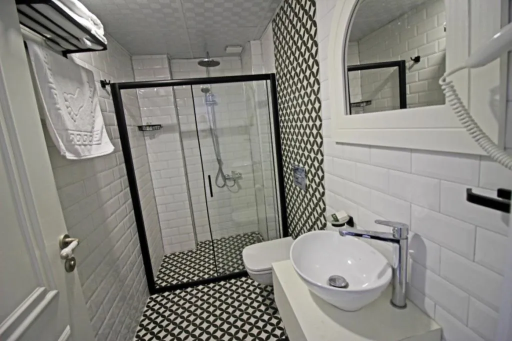 Standart Oda,Sokak Manzaralı