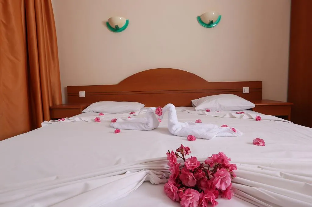 Suite,Bahçe Manzaralı