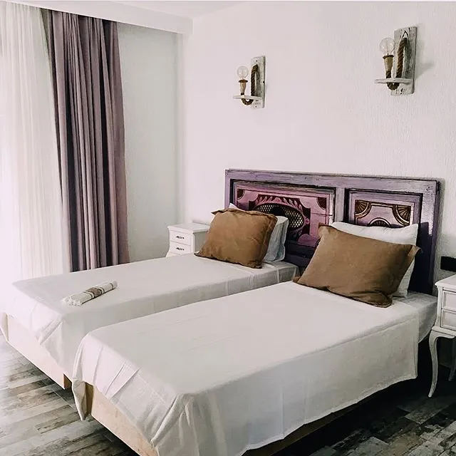Deluxe Oda Balkonlu,Bahçe Manzaralı,Balkonlu