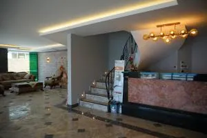 Kıvrakzade Otel