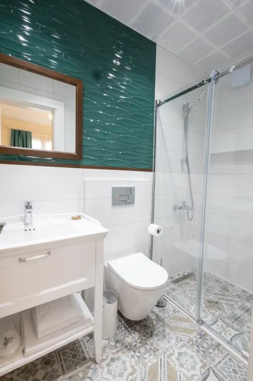 Deluxe Oda,Bahçe Manzaralı,Giriş Katı
