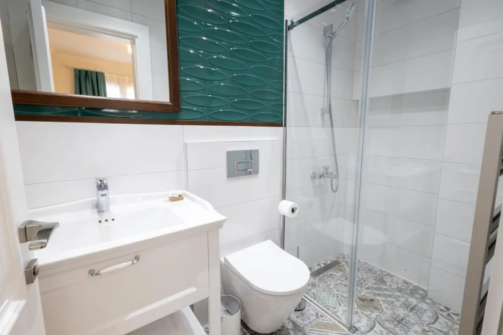 Standart Oda,Sokak Manzaralı,Giriş Katı