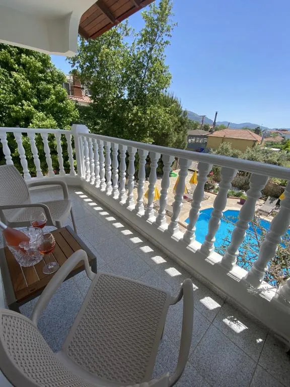 Superior Double veya Twin Room,Havuz Manzaralı,Balkonlu