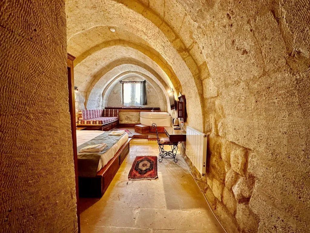 Executive Suite,Jakuzili