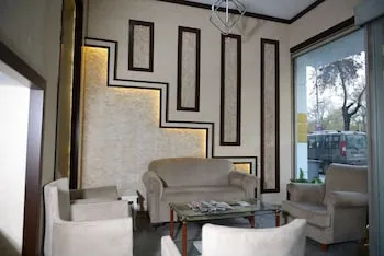 Kucuk Velic Hotel
