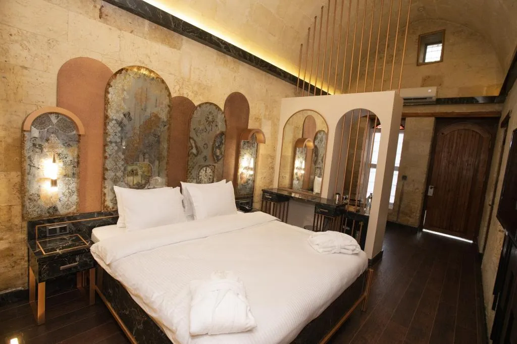 Deluxe Room,Avlu Manzaralı