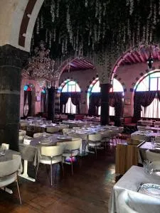 Bayazhan Hotel ve Restaurant