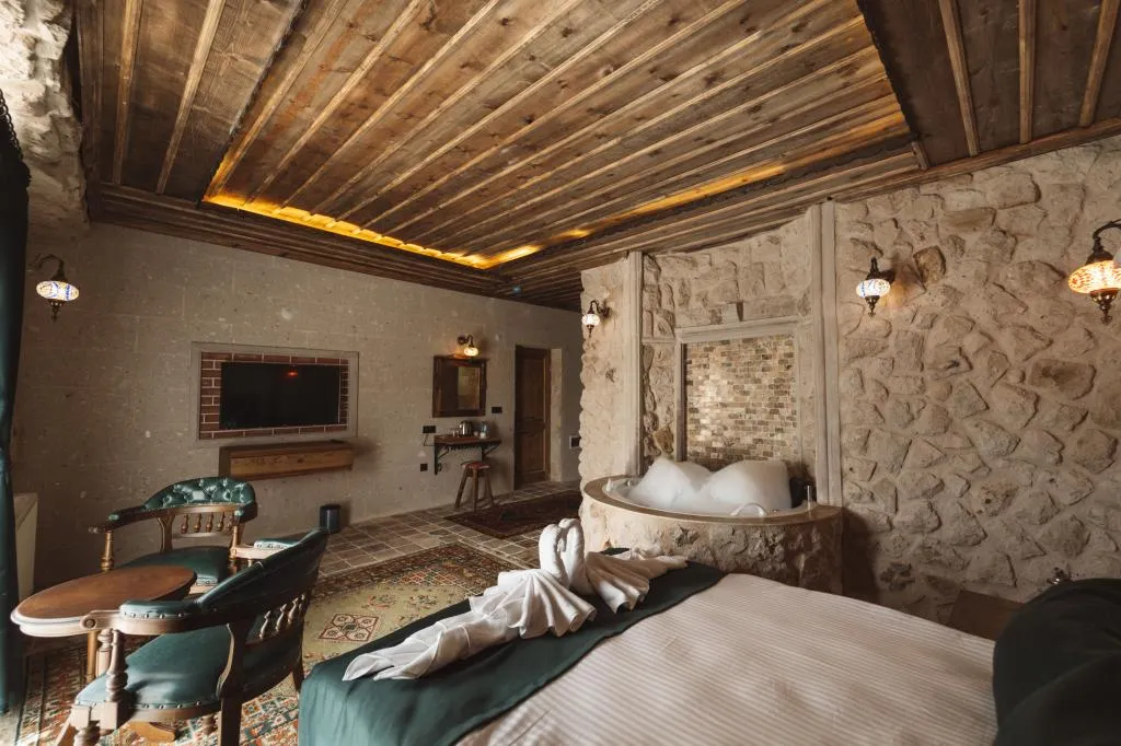 Superior Suite,Jakuzili